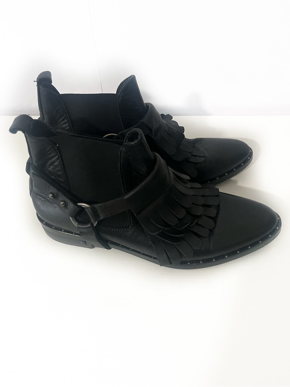 Freda Salvador Black Leather Fringe Booties Sz 8
